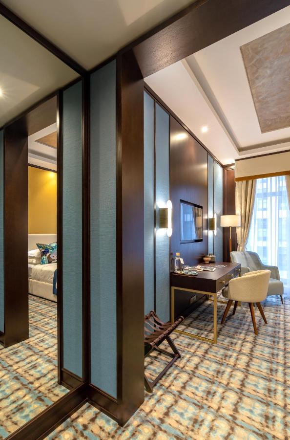 Soho Boutique Hotel Dnipro Eksteriør bilde